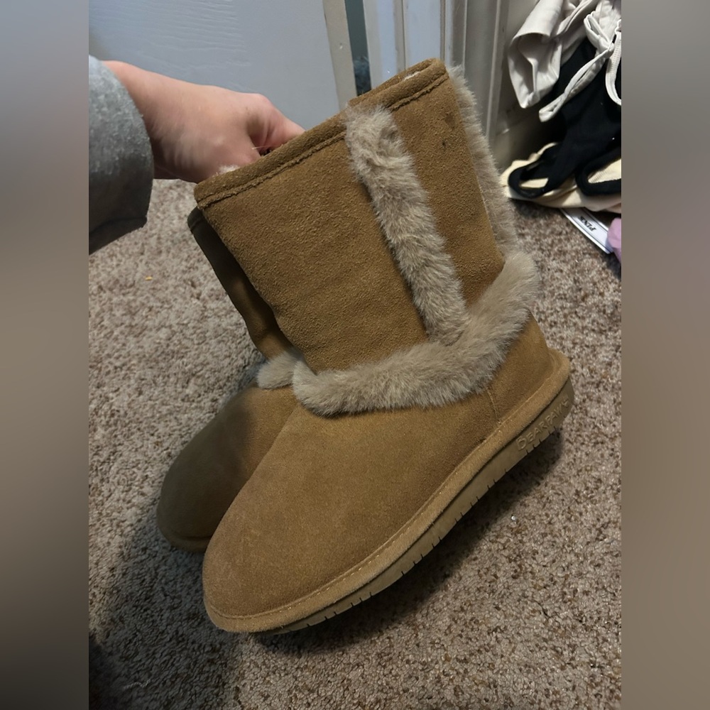 BearPaw Tan Ankle Boots with Fur Trim